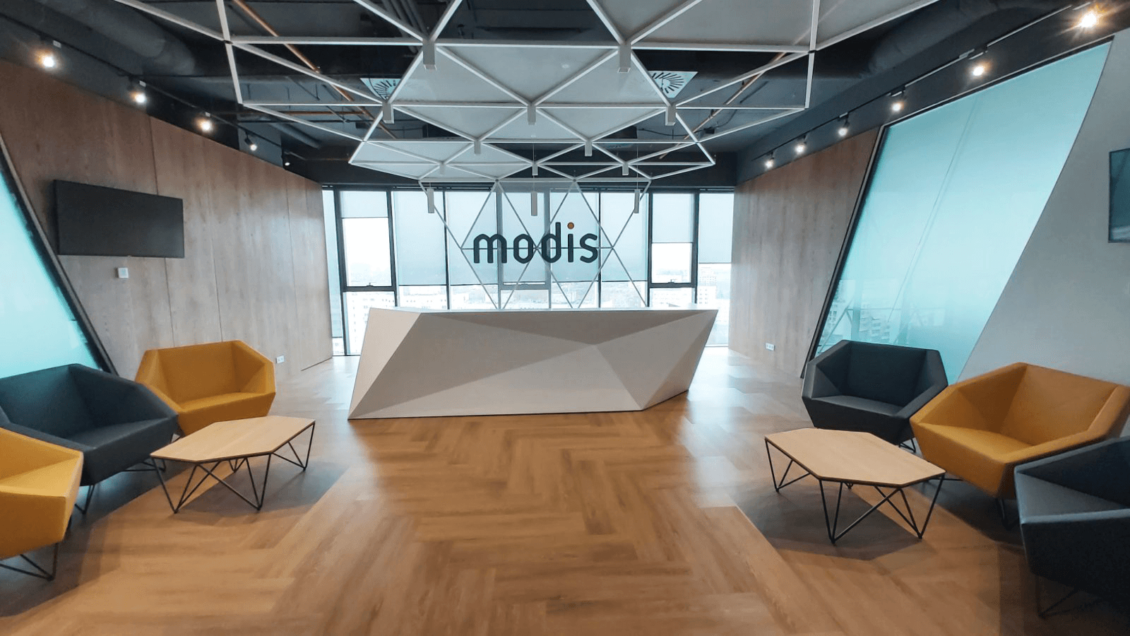 Company image 61f946bfa69e8_Modis Reception.png